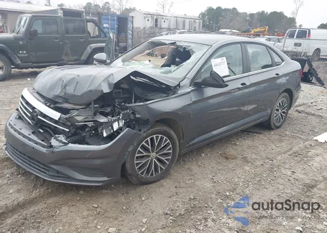 2019 Volkswagen Jetta 1.4T R-Line/1.4T S/1.4T Se z USA, uszkodzony, nr VIN 3VWC57BU7KM144648